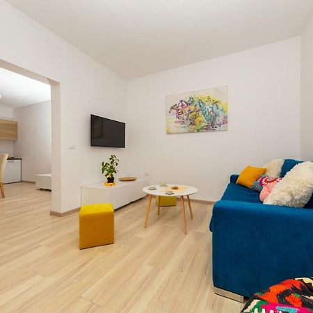 Al Pino Blue Property Премантура Екстериор снимка