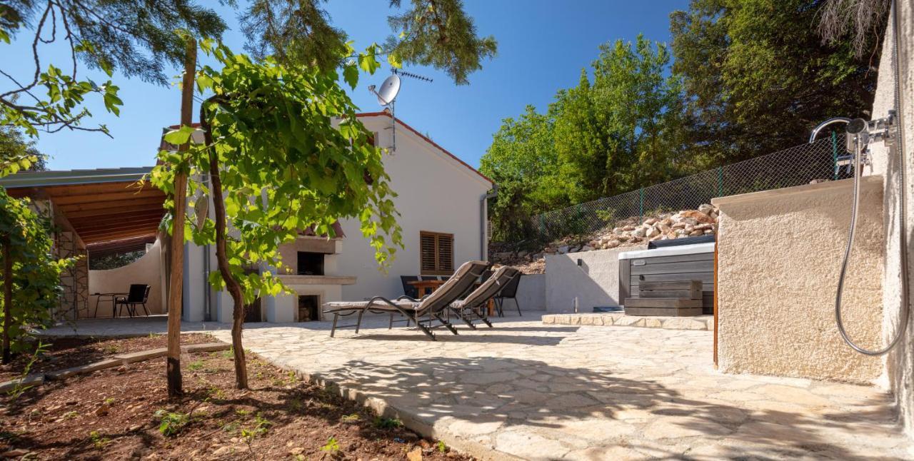 Al Pino Blue Property Премантура Екстериор снимка