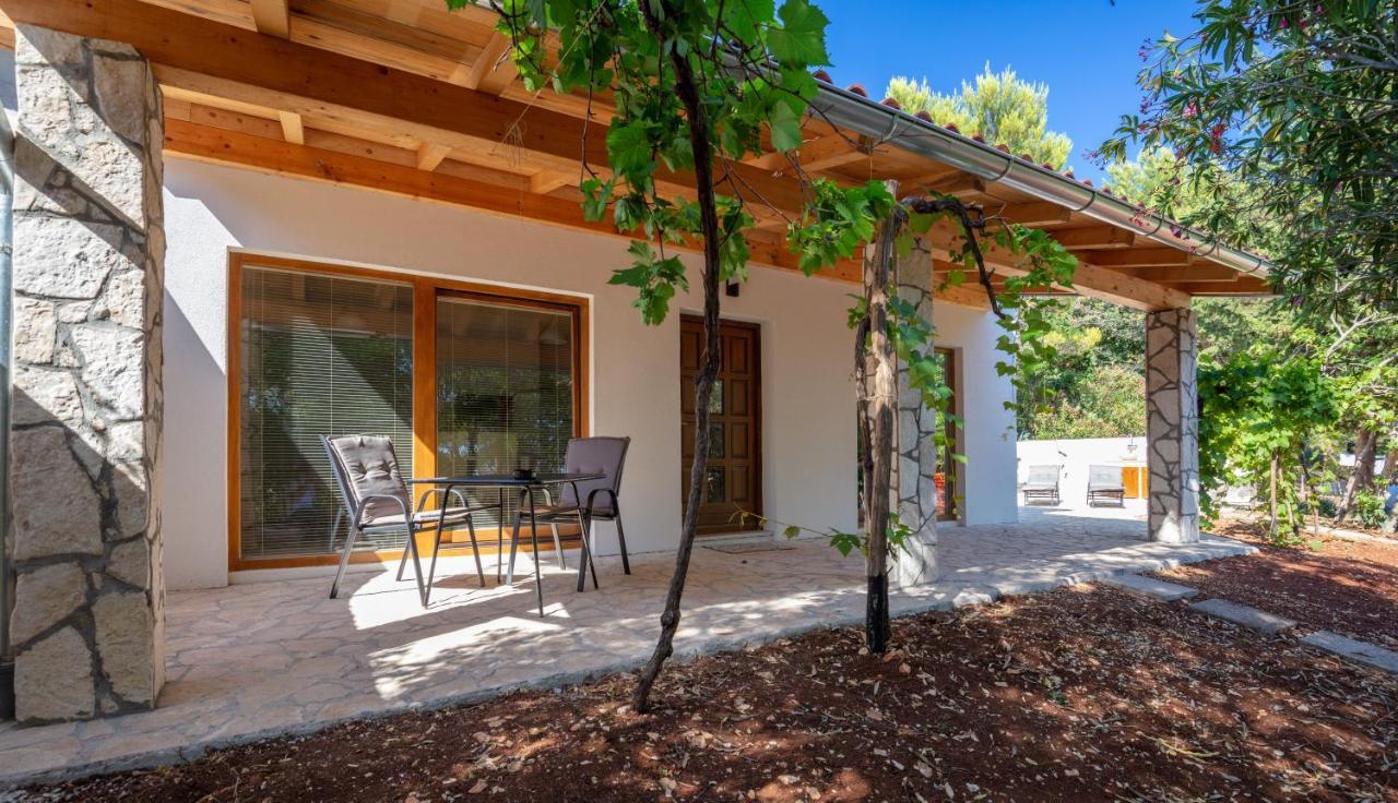 Al Pino Blue Property Премантура Екстериор снимка
