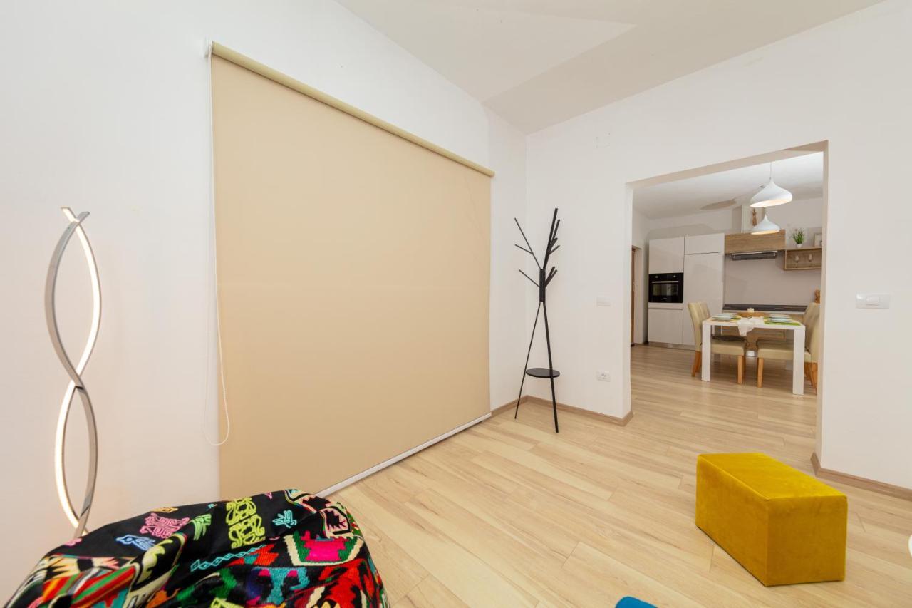 Al Pino Blue Property Премантура Екстериор снимка