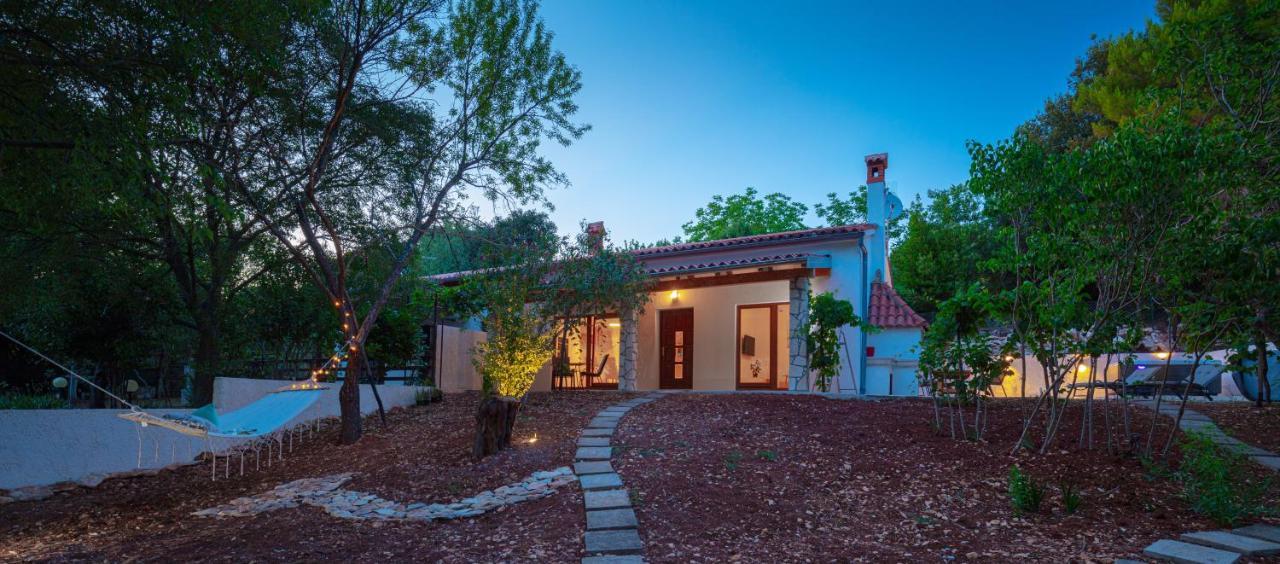 Al Pino Blue Property Премантура Екстериор снимка